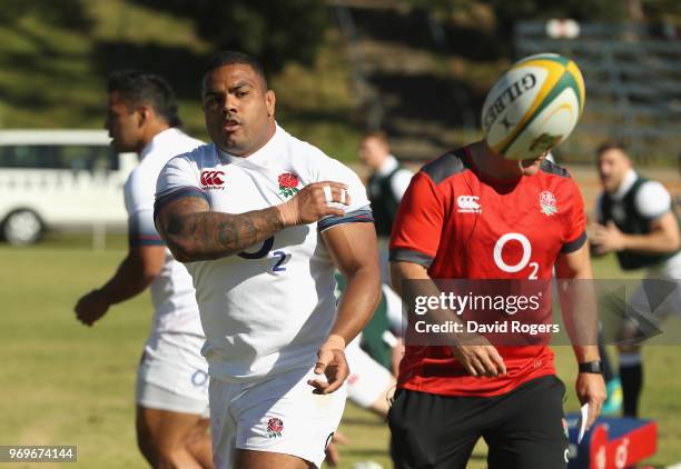 Kyle Sinckler passes the ball during the England training session held at St. Stithians College on June 8, 2018 in Sandton, South Africa.