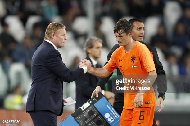 Coach Ronald Koeman of Holland, Marten de Roon of Holland during the International friendly match between Italy and The Netherlands at Allianz...