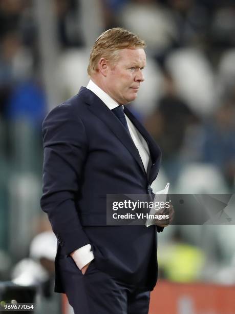 Coach Ronald Koeman of Holland during the International friendly match between Italy and The Netherlands at Allianz Stadium on June 04, 2018 in...