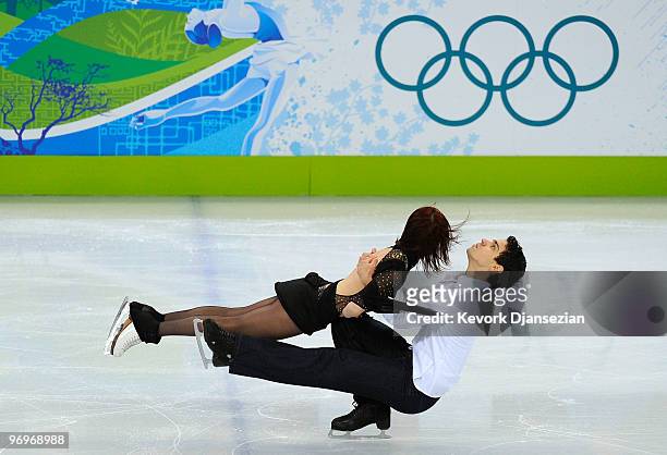 Anna Cappellini and Luca Lanotte of Italy compete in the free dance portion of the Ice Dance competition on day 11 of the 2010 Vancouver Winter...