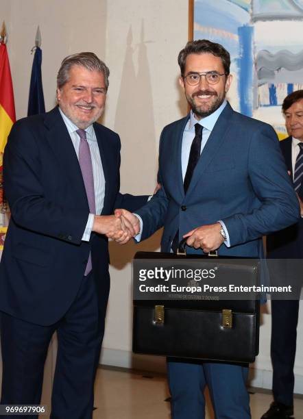 Former Spanish Culture and Sports Minister Inigo Mendez de Vigo and the new Spanish Culture and Sports Minister, Maxim Huerta during the traditional...