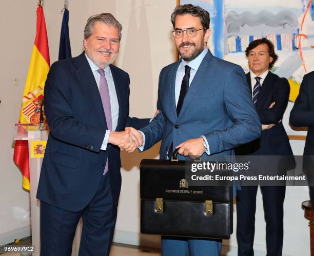 Former Spanish Culture and Sports Minister Inigo Mendez de Vigo and the new Spanish Culture and Sports Minister, Maxim Huerta during the traditional...