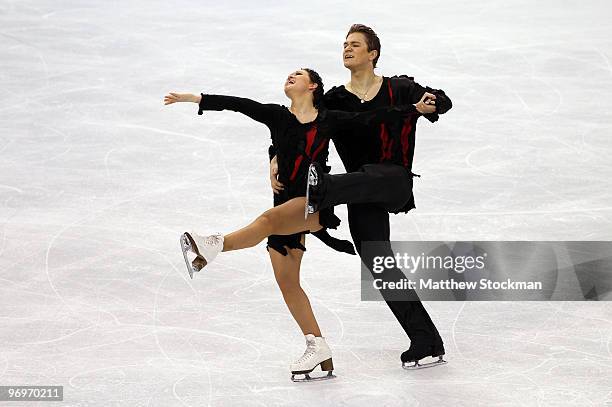 Zeretsky Alexandra Zaretski Photos and Premium High Res Pictures - Getty Images