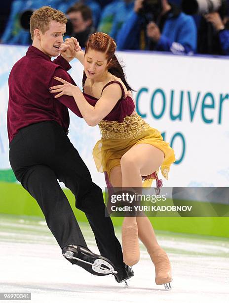 Emily Bates Photos and Premium High Res Pictures - Getty Images