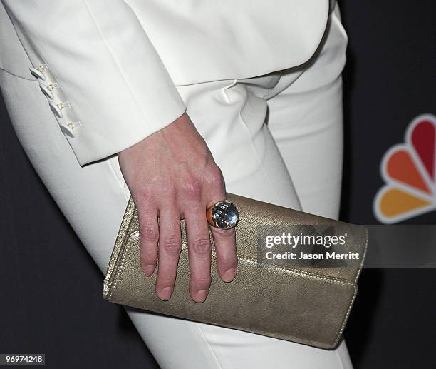 Actress Lauren Graham attends the Los Angeles premiere of "Parenthood" at the Directors Guild Theatre on February 22, 2010 in West Hollywood,...