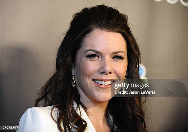 Actress Lauren Graham attends the premiere screening of NBC Universal's "Parenthood" at the Directors Guild Theatre on February 22, 2010 in West...