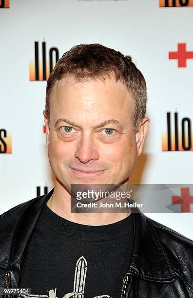 Actor Gary Sinise attends the benefit reading of "110 Stories" by Sarah Tuft at the Geffen Playhouse on February 22, 2010 in Westwood, California.