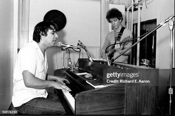 John Cale and Lou Reed perform together in a rehearsal studio in New York in 1975