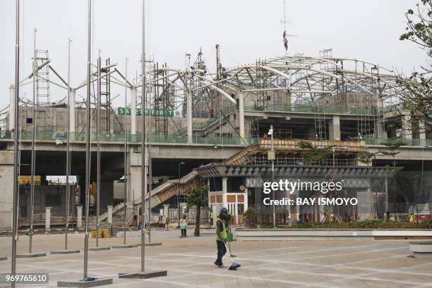 Lrt Contractor 463 Lrt Jakarta Stock Photos, High-Res Pictures, and Images - Getty Images