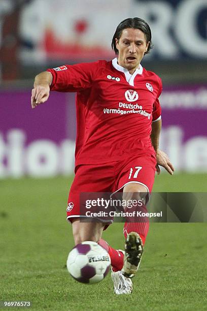 Alexander Bugera of Kaiserslautern runs with the ball during the Second Bundesliga match between 1.FC Kaiserslautern and FC St. Pauli at Fritz-Walter...