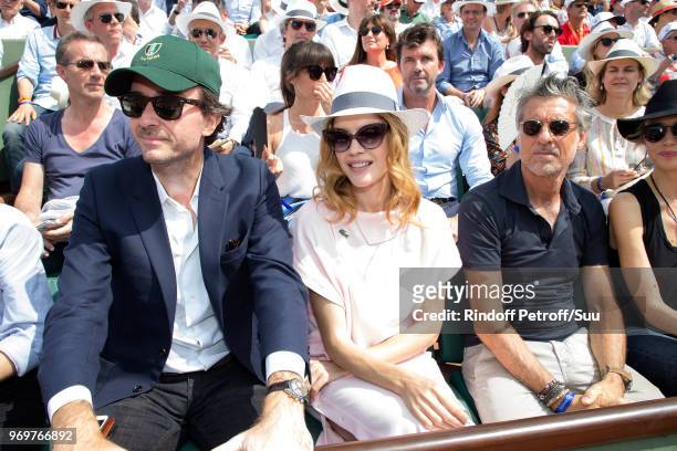 General manager of Berluti Antoine Arnault, Natalia Vodianova and Fondator of Meetic, Marc Simoncini attend the 2018 French Open - Day Thirteen at...