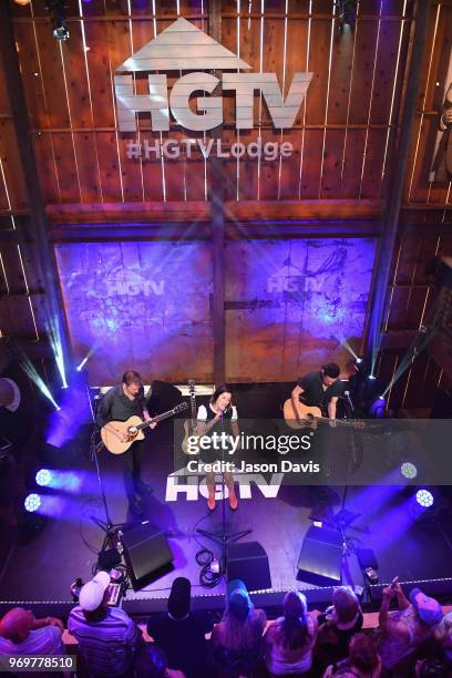 Recording artist Cassadee Pope performs onstage in the HGTV Lodge at CMA Music Fest on June 8, 2018 in Nashville, Tennessee.