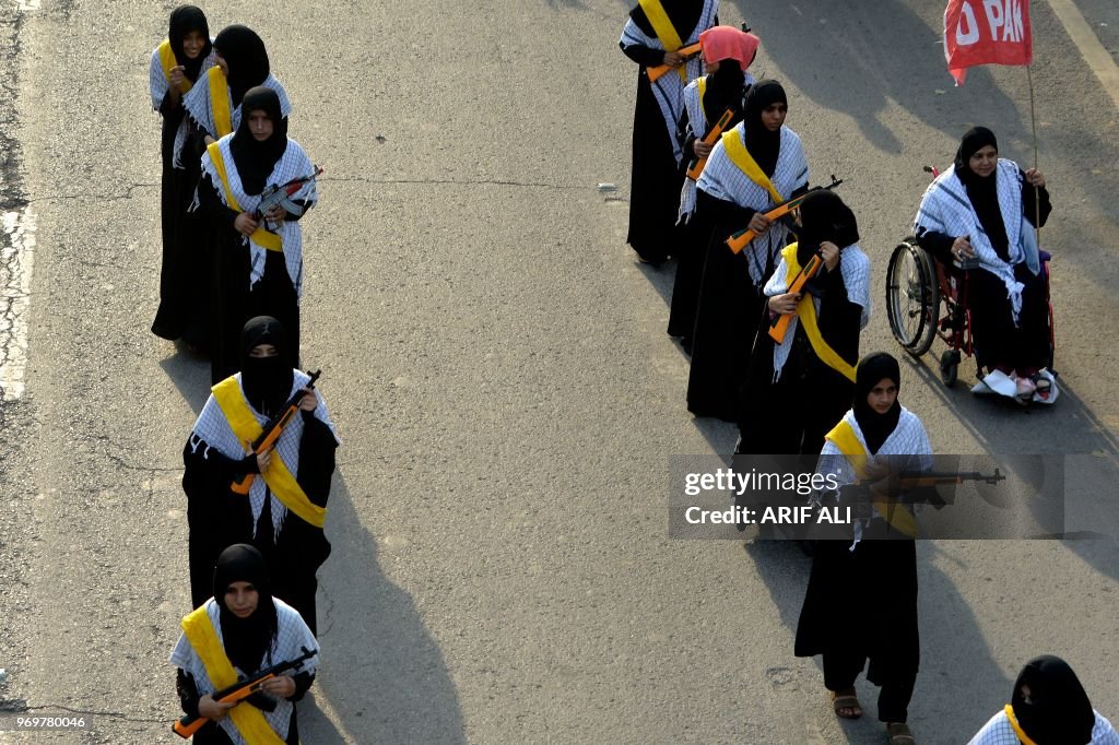 TOPSHOT-PAKISTAN-ISRAEL-PALESTINIAN-CONFLICT-PROTEST