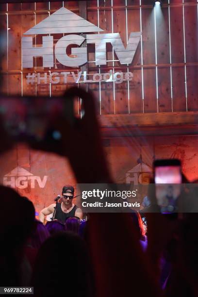 Recording artist Kip Moore performs onstage in the HGTV Lodge at CMA Music Fest on June 8, 2018 in Nashville, Tennessee.