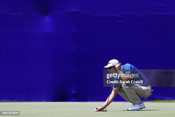 Richy Werenski lines up a putt on the 18th green during the second round of the FedEx St. Jude Classic at at TPC Southwind on June 8, 2018 in...