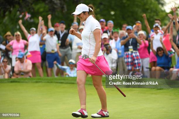 Paula Grant of Great Britian & Ireland celebrates after a birdie putt on the 18th green during four-ball matches on day one of the 2018 Curtis Cup at...