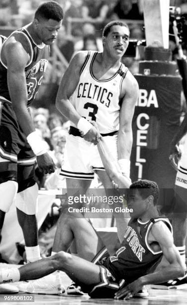 783 Dennis Johnson Celtics Photos & High Res Pictures - Getty Images