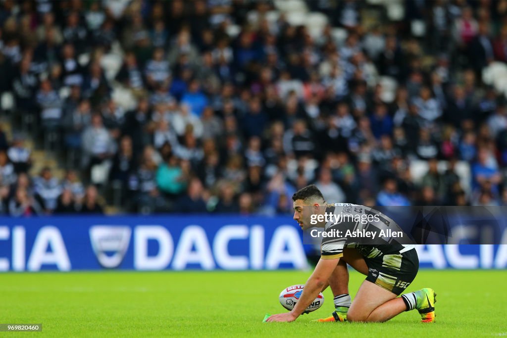 Hull FC v Salford Red Devils - BetFred Super League