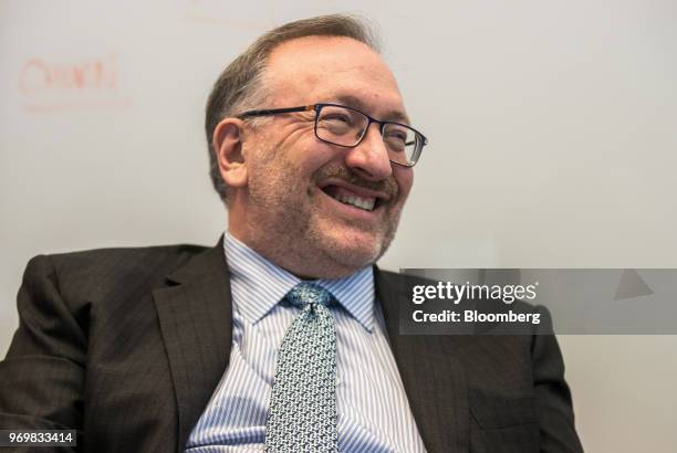 Seth Klarman Photos and Premium High Res Pictures - Getty Images