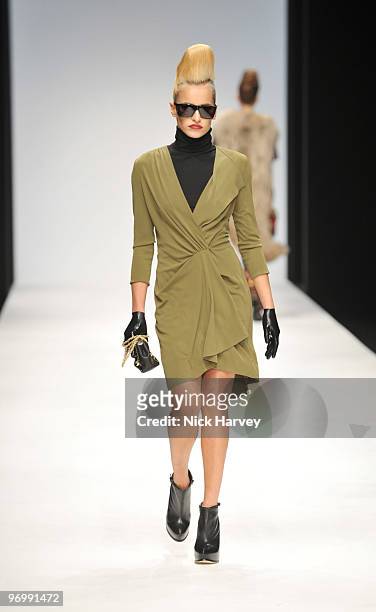 Alice Dellal walks the runway at the Issa London show for London Fashion Week Autumn/Winter 2010 at Somerset House on February 23, 2010 in London,...