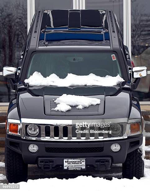 New Hummer H3 Sport Utility Vehicle is displayed on the dealership lot of Woodfield Hummer in Schaumburg, Illinois, U.S., on Tuesday, Feb. 23, 2010....