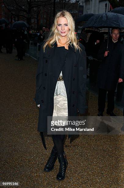 Poppy Delevingne arrives for the Burberry Prorsum show at London Fashion Week Autumn/Winter 2010 at on February 23, 2010 in London, England.