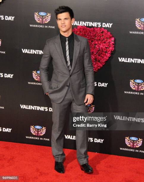 Actor Taylor Lautner arrives to the Los Angeles Premiere "Valentine's Day" at Grauman's Chinese Theatre on February 8, 2010 in Hollywood, California.