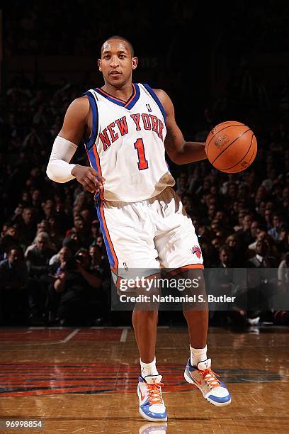 Chris Duhon of the New York Knicks handles the ball against the Los Angeles Lakers during the game on January 22, 2010 at Madison Square Garden in...