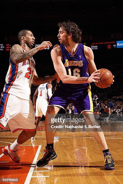 Pau Gasol of the Los Angeles Lakers handles the ball against Wilson Chandler of the New York Knicks during the game on January 22, 2010 at Madison...