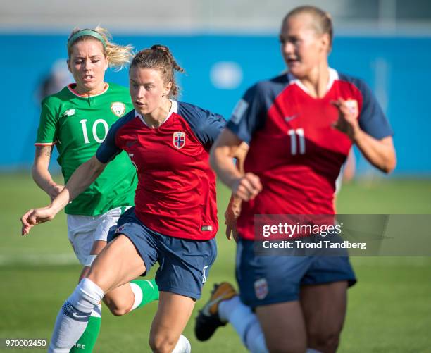 Synne Skinnes Hansen, Lisa Marie Utland of Norway, Denise O«Sullivan of Ireland during 2019 FIFA Womens World Cup Qualifier between Irland and Norway...