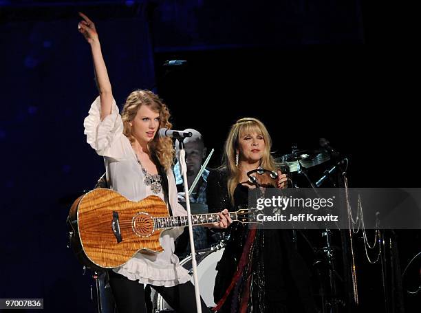 Musicians Taylor Swift and Stevie Nicks perform onstage during the 52nd Annual GRAMMY Awards held at Staples Center on January 31, 2010 in Los...