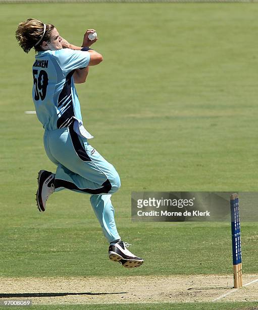 Nathan Bracken of the Blues bowls during the Ford Ranger Cup match between the South Australian Redbacks and the New South Wales Blues at Adelaide...