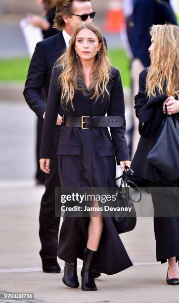 Mary-Kate Olsen arrives to the 2018 CFDA Fashion Awards at Brooklyn Museum on June 4, 2018 in New York City.