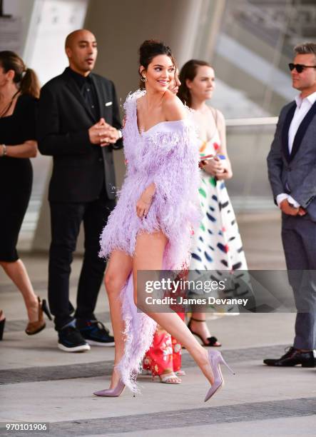 Kendall Jenner arrives to the 2018 CFDA Fashion Awards at Brooklyn Museum on June 4, 2018 in New York City.