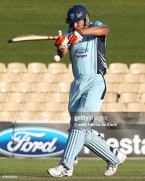 Moises Henriques of the Blues bats during the Ford Ranger Cup match between the South Australian Redbacks and the New South Wales Blues at Adelaide...