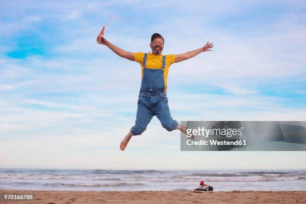 2,292 Funny Man Jumping Photos and Premium High Res Pictures - Getty Images
