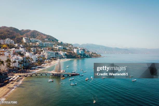 mexico, jalisco, aerial view of playa los muertos, beach and pier in puerto vallarta - jalisco stock-fotos und bilder