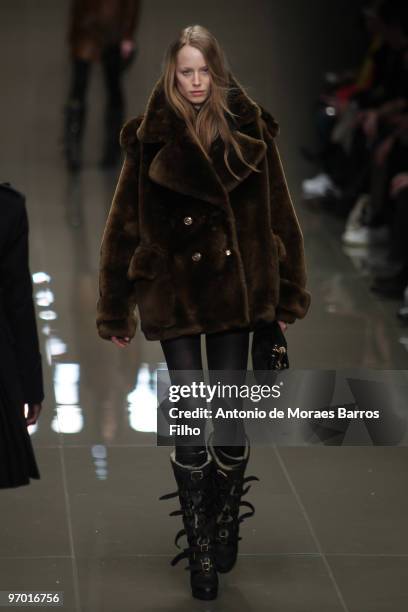 Model walks the runway at the Burberry Prorsum show for London Fashion Week Autumn/Winter 2010 at on February 23, 2010 in London, England.