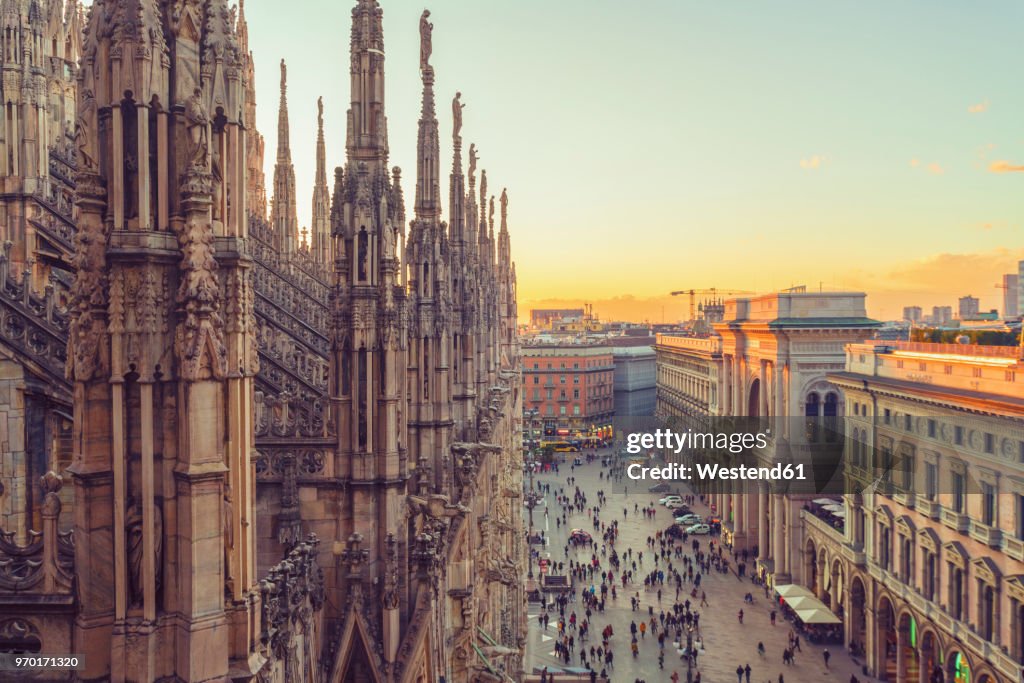 Italy, Lombardy, Milan, Milan Cathedral at sunset