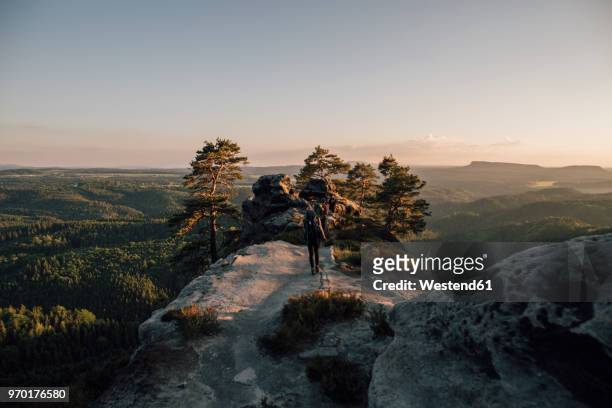 czechia, bohemian switzerland, elbe sandstone mountains, hiking trip - czech republic stock-fotos und bilder