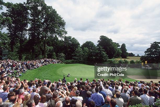 Darren Clarke of Northern Ireland birdies on the 8th during the Smurfit European Open held at the K Club, in County Kildare, Ireland. \ Mandatory...