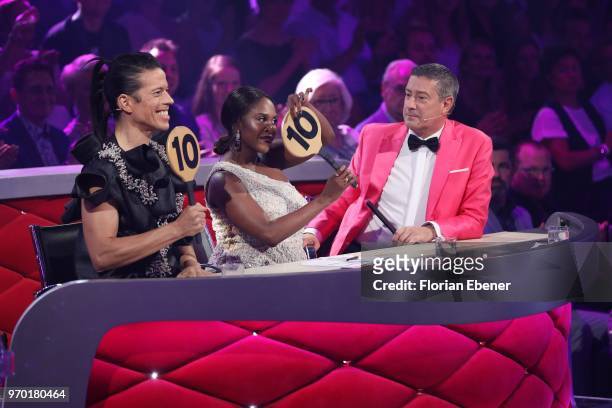 Jorge Gonzalez, Motsi Mabuse and Joachim Llambi during the finals of the 11th season of the television competition 'Let's Dance' on June 8, 2018 in...