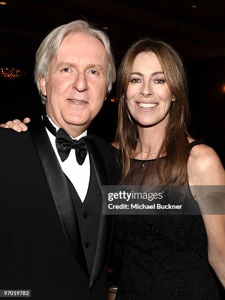 Directors James Cameron and Kathryn Bigelow attend the 2010 Writers Guild Awards held at the Hyatt Regency Century Plaza on February 20, 2010 in...