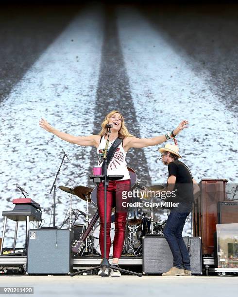 Sheryl Crow performs in concert during day 2 of the Bonnaroo Music And Arts Festival on June 8, 2018 in Manchester, Tennessee.
