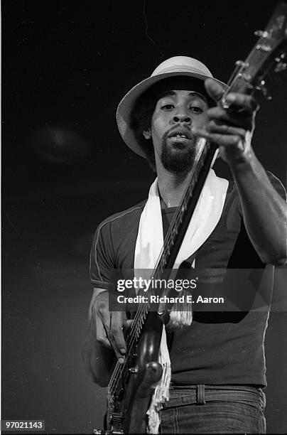 Stanley Clarke from Return To Forever performs live on stage in New York in 1977