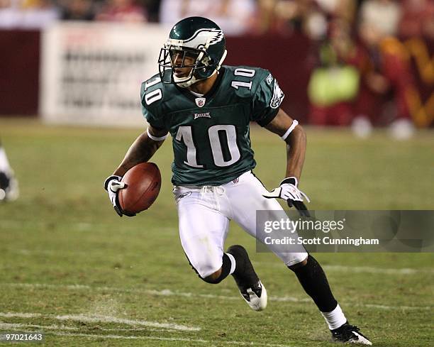 DeSean Jackson of the Philadelphia Eagles carries the ball against the Washington Redskins at Fedex Field on October 26, 2009 in Landover, Maryland.