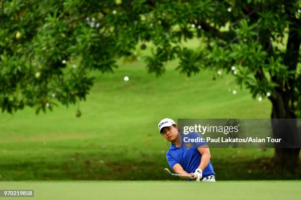 Patterning Poom 417 Poom Thai Photos & High Res Pictures - Getty Images
