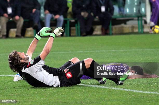 Goalkeeper Sebastian Frey and Massimo Gobbi of ACF Fiorentina show their dejection during the Serie A match between ACF Fiorentina and AC Milan at...