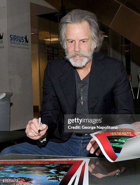 Musician Bob Weir attends the T.J. Martell Foundation's special commemorative plaque presentation at SIRIUS XM Studio on February 24, 2010 in New...