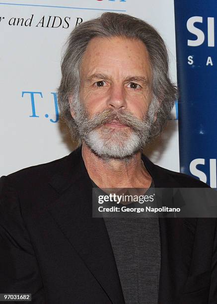 Musician Bob Weir attends the T.J. Martell Foundation's special commemorative plaque presentation at SIRIUS XM Studio on February 24, 2010 in New...